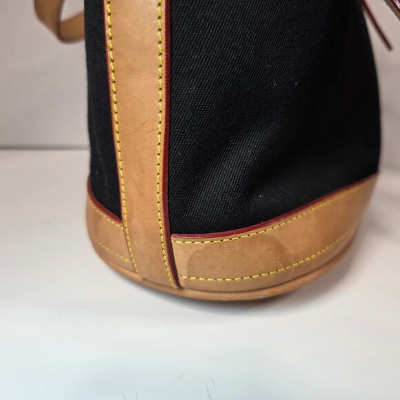 Dooney & Bourke Cabriolet Canvas and Leather Bucket Bag Vintage - Picture 15 of 16
